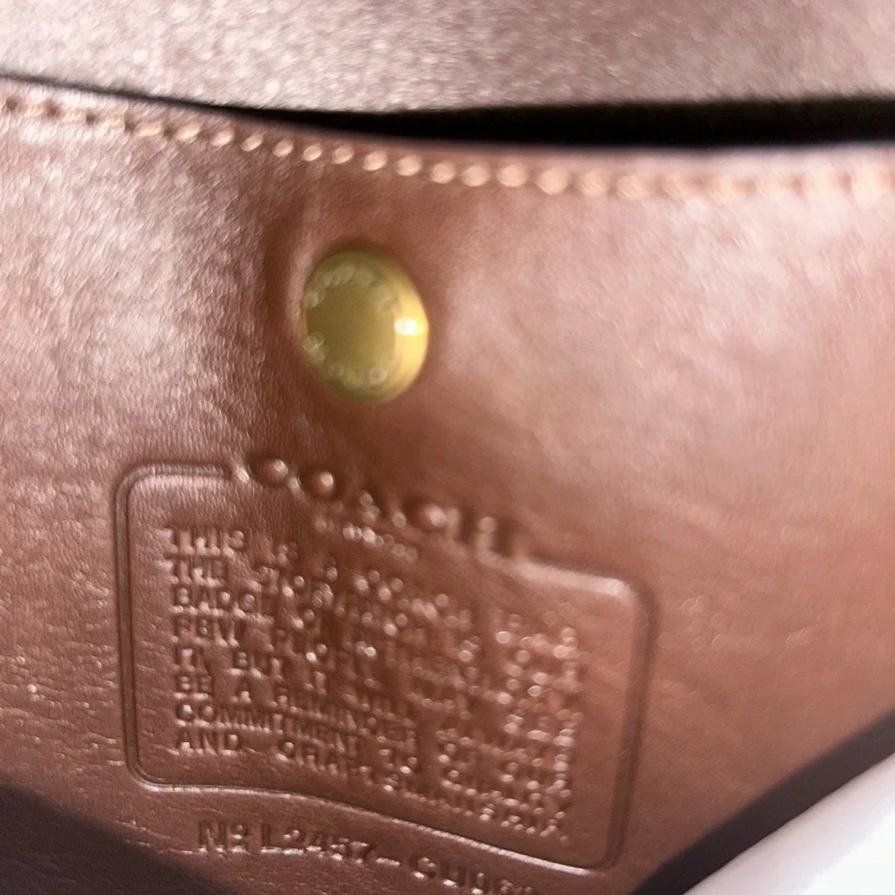 Coach Brooklyn Shoulder Bag 28 – Brass/Maple | NWT with Dust Bag - Picture 6 of 6